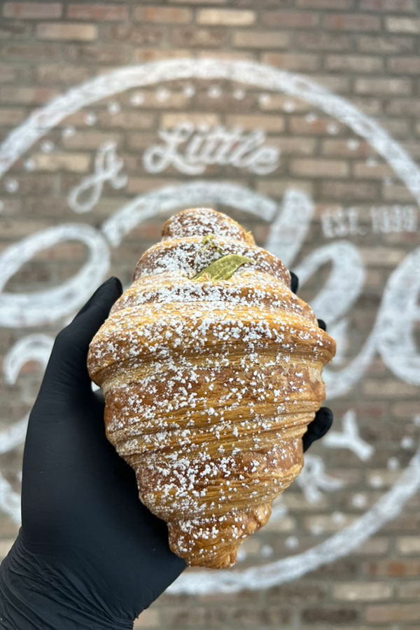 Pistachio Cornetti