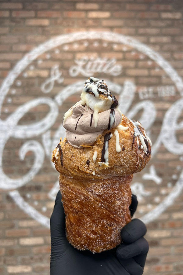 Hot Chocolate Cruffin