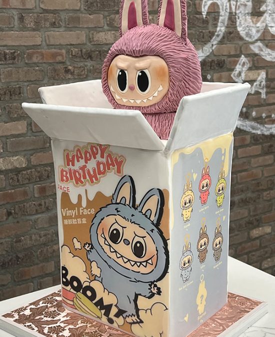 Labubu Toy Box Surprise Birthday Cake 1